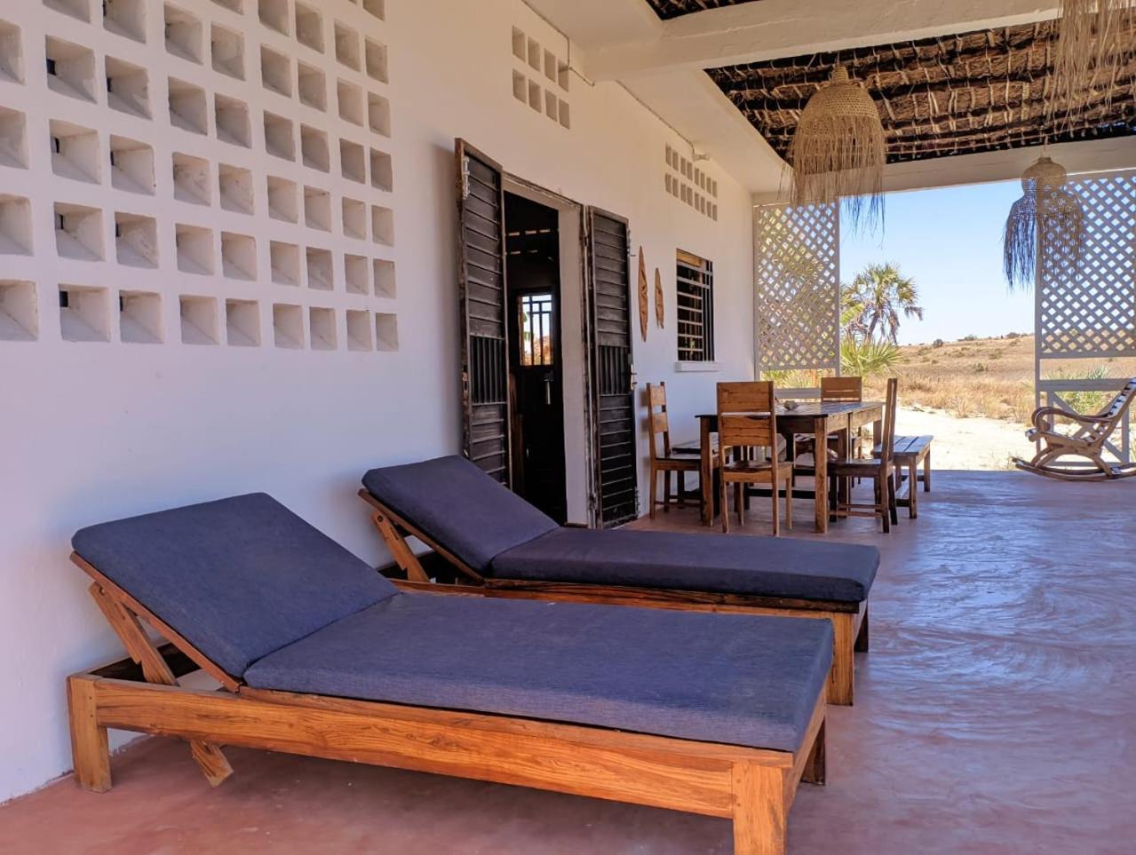 La Maison D'Hote De La Foret Retrouvee Mahajanga Exteriér fotografie